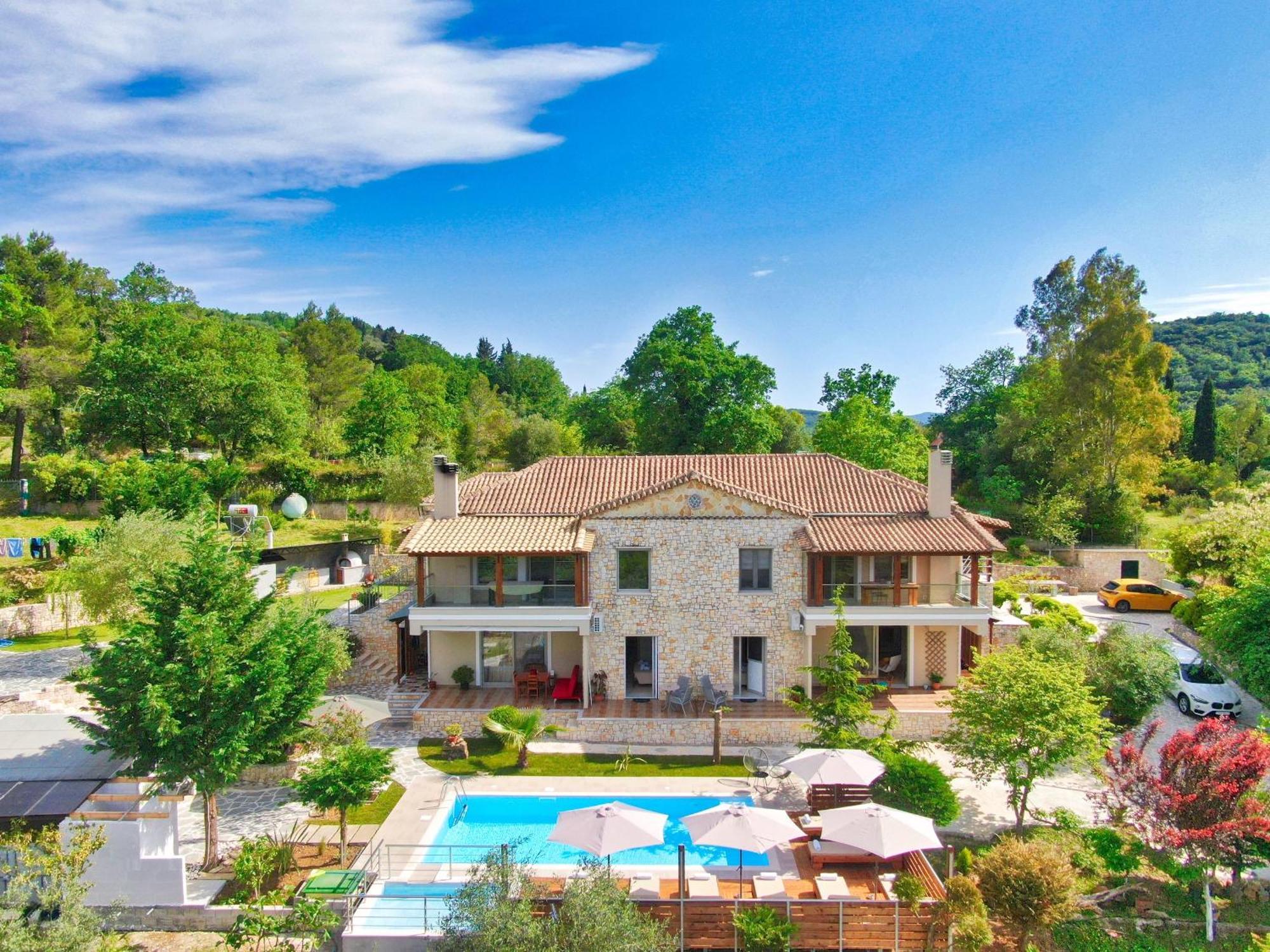 The Stone Villas Holiday home